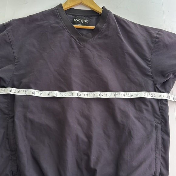 FootJoy Windbreaker Large black Short Sleeve Pullover V-Neck Golf - Picture 5 of 6